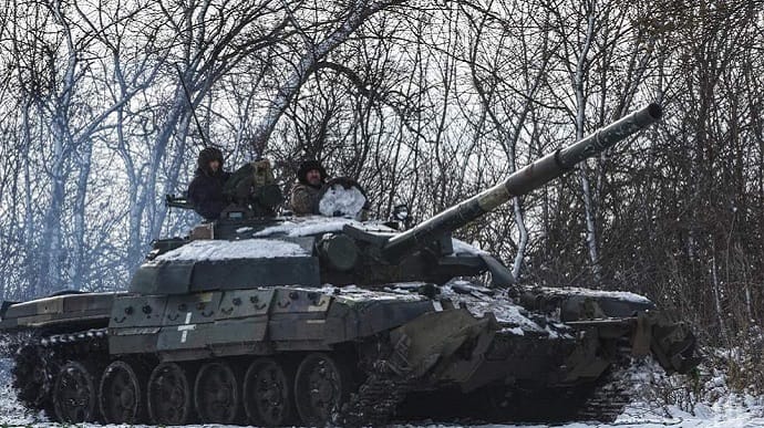 ISW повідомляє про незначне просування російських військ на трьох напрямках