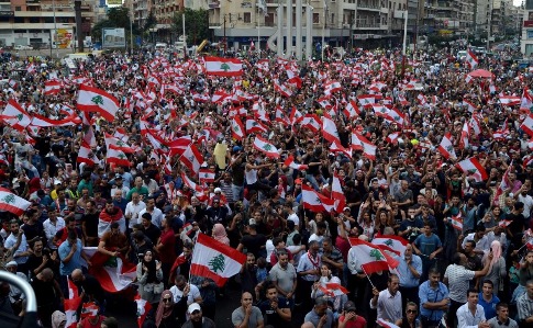 Протесты в Ливане: пострадали более 200 протестующих