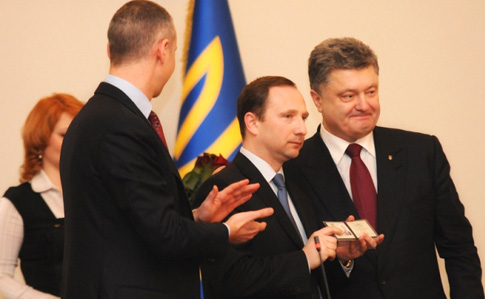 Порошенко объявил об отставке Ложкина и назначении главой АП Райнина
