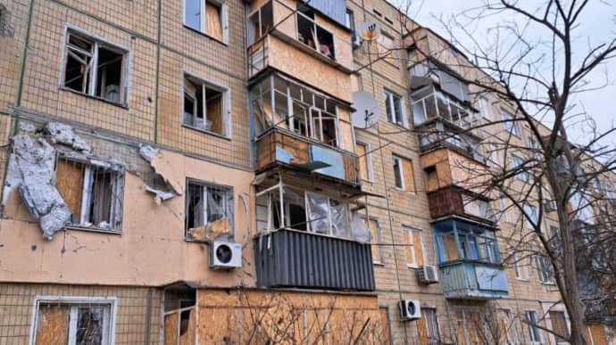 Russians attack Nikopol, injuring 5 people, including 7-year-old – photo
