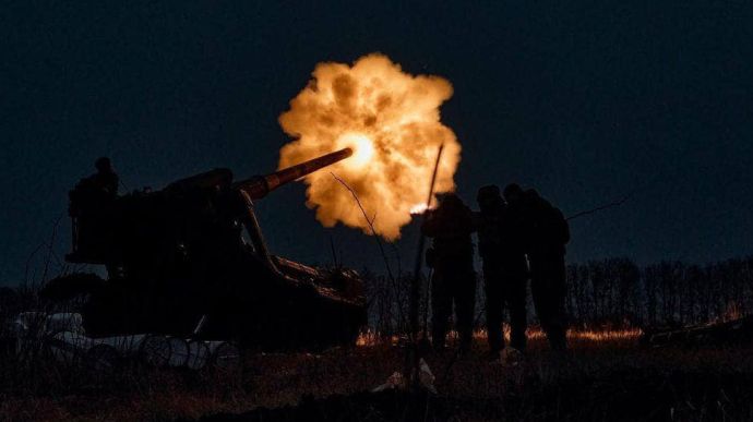 Захисники України поцілили два гелікоптери і два пункти управління ворога – Генштаб