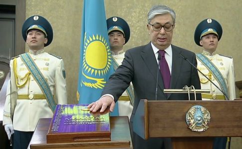 Токаев возглавил Казахстан и предложил переименовать столицу