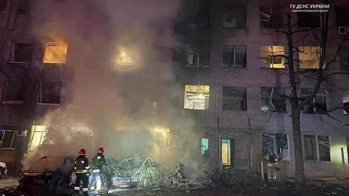Shahed UAV hits a residential building in Dnipro – photo