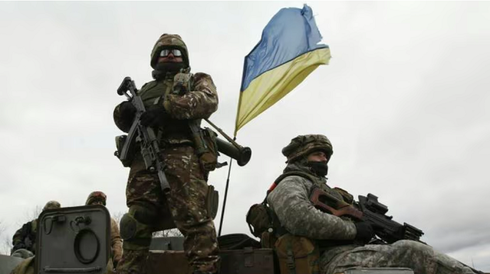 Украина решила уменьшить потери на поле боя, несмотря на ожидания союзников - WP