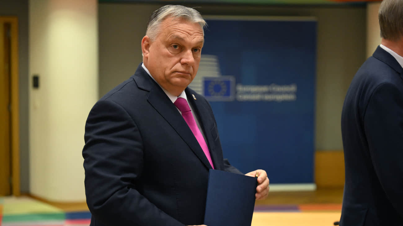 Hungarian PM-owned newspaper publishes anti-Ukrainian article right before Foreign Minister visits Ukraine