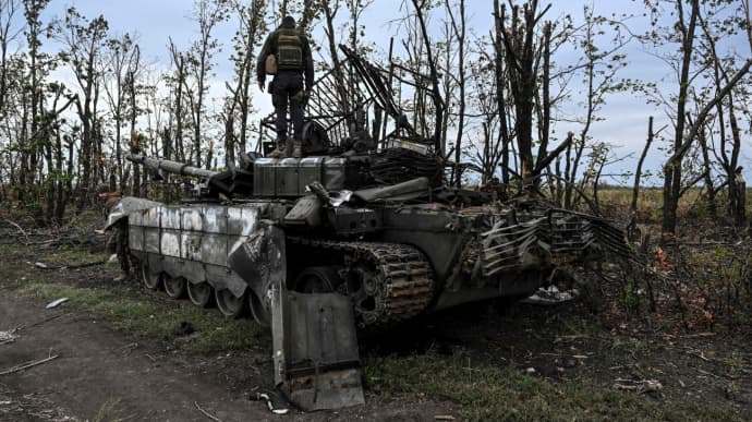 Ukraine repels Russia's largest tank attack since start of full-scale invasion – photo