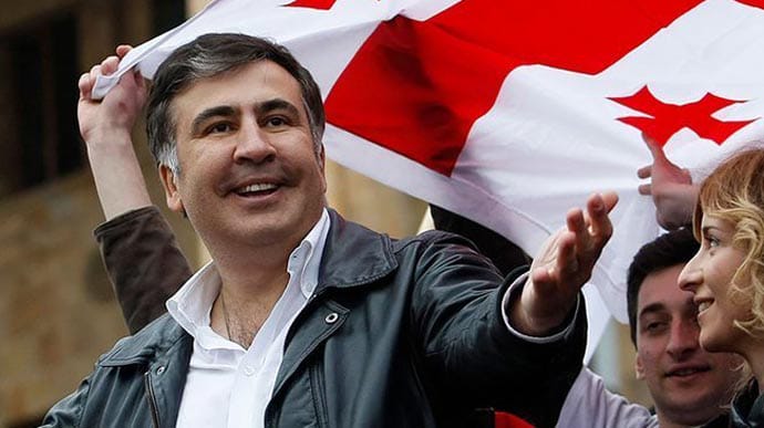 Движение Саакашвили в Грузии отказалось от мандатов в парламенте