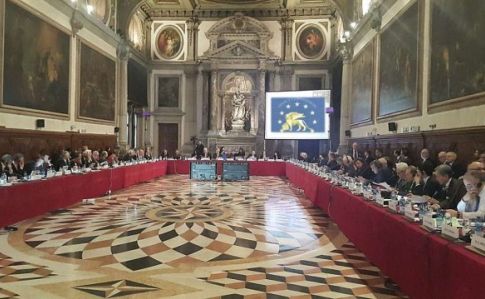У Венеціанці привітали рішення КС підкоригувати судову реформу Зеленського