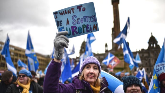 Лідерка Шотландії заявила про право нації на ще один референдум про незалежність 