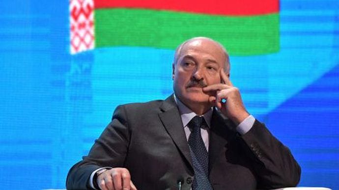 Лукашенко розповів, як Україна начебто вимагала душити Білорусь