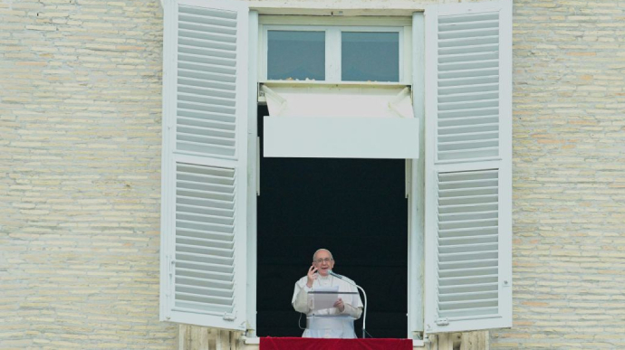 Папа Франциск закликав відкрити евакуацію людей з Маріуполя, але не назвав агресора