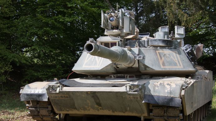 ЗМІ: США передадуть Україні сучасну модифікацію Abrams, але без секретної броні