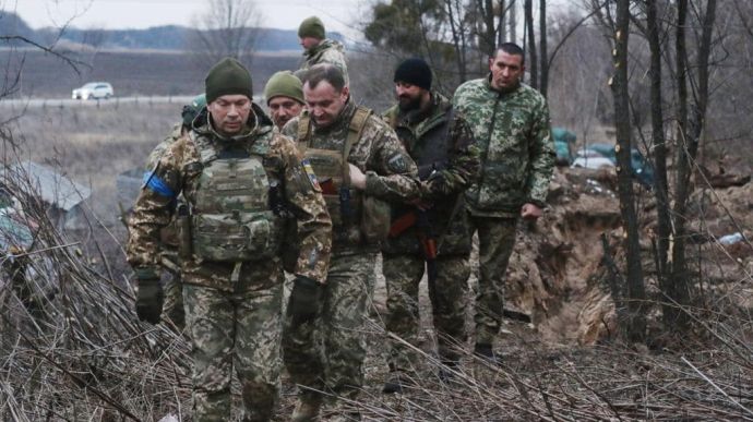 Оборону Киева усиливают, чтобы неожиданно встретить российских захватчиков