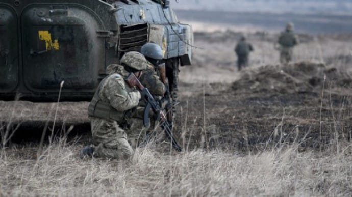 Украинский боец ​​погиб на Луганщине в результате обстрела