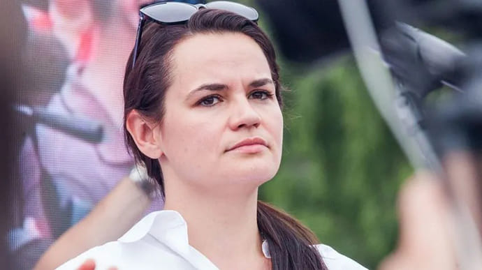 Тихановская не считает себя избранным президентом и пока не вернется в Беларусь