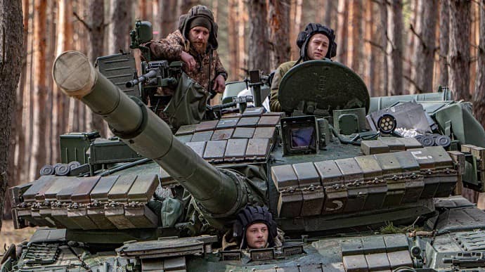 Россияне не учитывают значительные потери и продолжают перебрасывать новые силы под Авдеевку – ISW