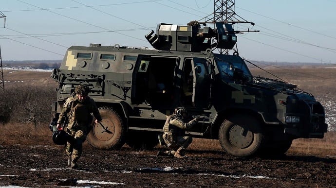 Украинские бойцы стреляли в зоне ООС из противотанковых комплексов NLAW