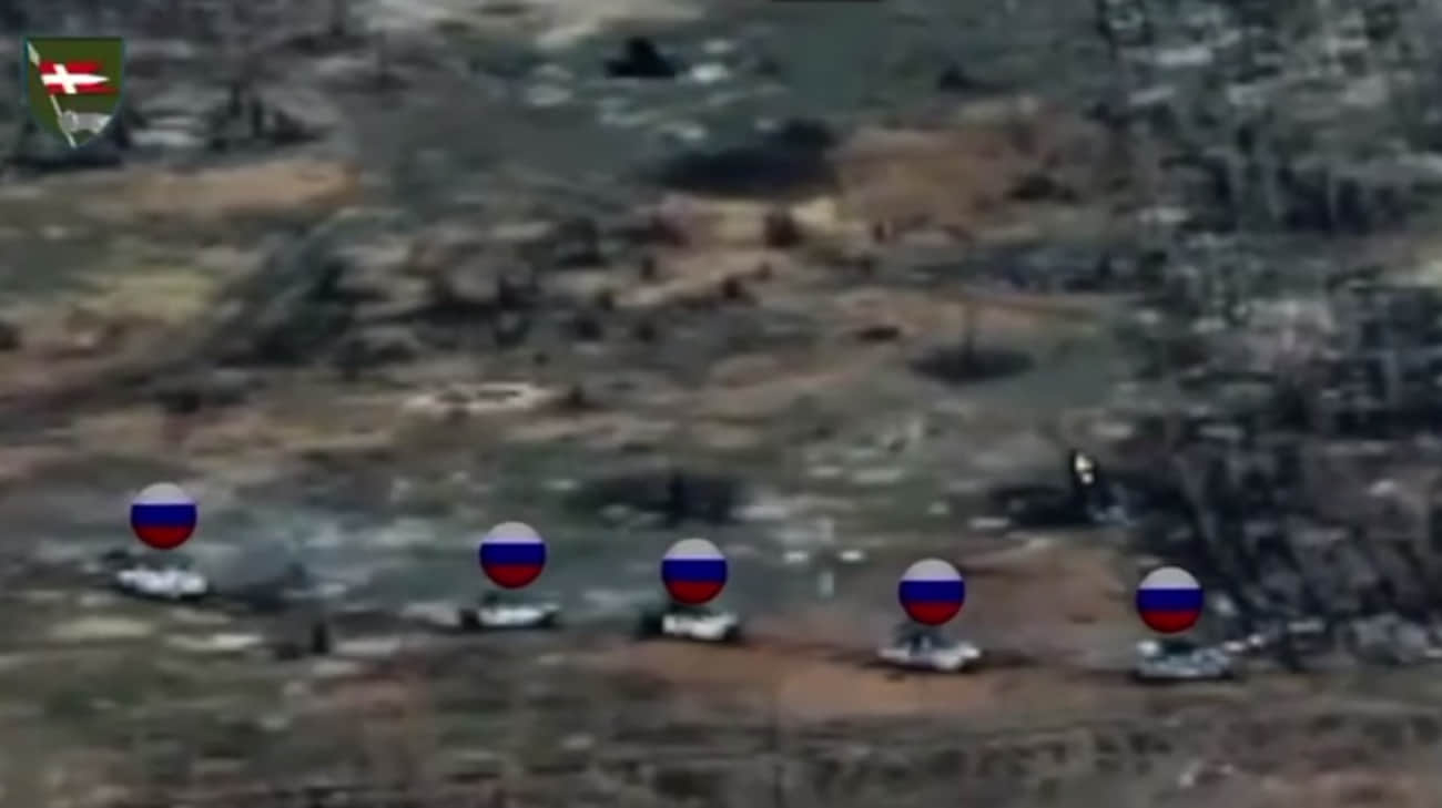 Ukrainian military reports repelling powerful Russian attack on Kupiansk front – video