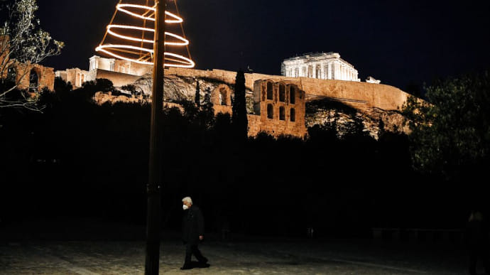 Греція вимагатиме з 19 грудня від всіх туристів ПЛР-тест для в’їзду