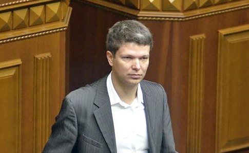 Емец обещает сдать мандат, если Мартыненко сбежит