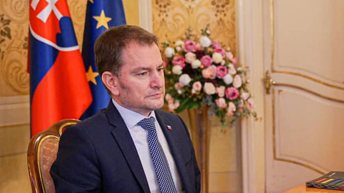 Экс-премьер Словакии, потерявший должность из-за Спутника V, приехал в Москву за вакциной