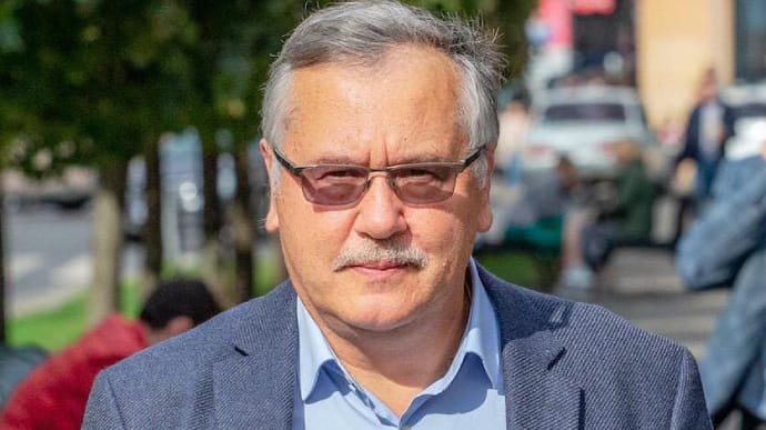 Чотири генерали судяться з міністром оборони – Гриценко