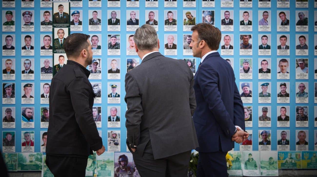 Зеленський влаштував Макрону і Стармеру екскурсію центром Києва