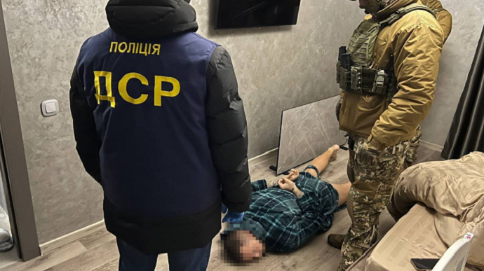 В Україні ліквідували наркосиндикат: вилучили наркотиків на 45 млн грн