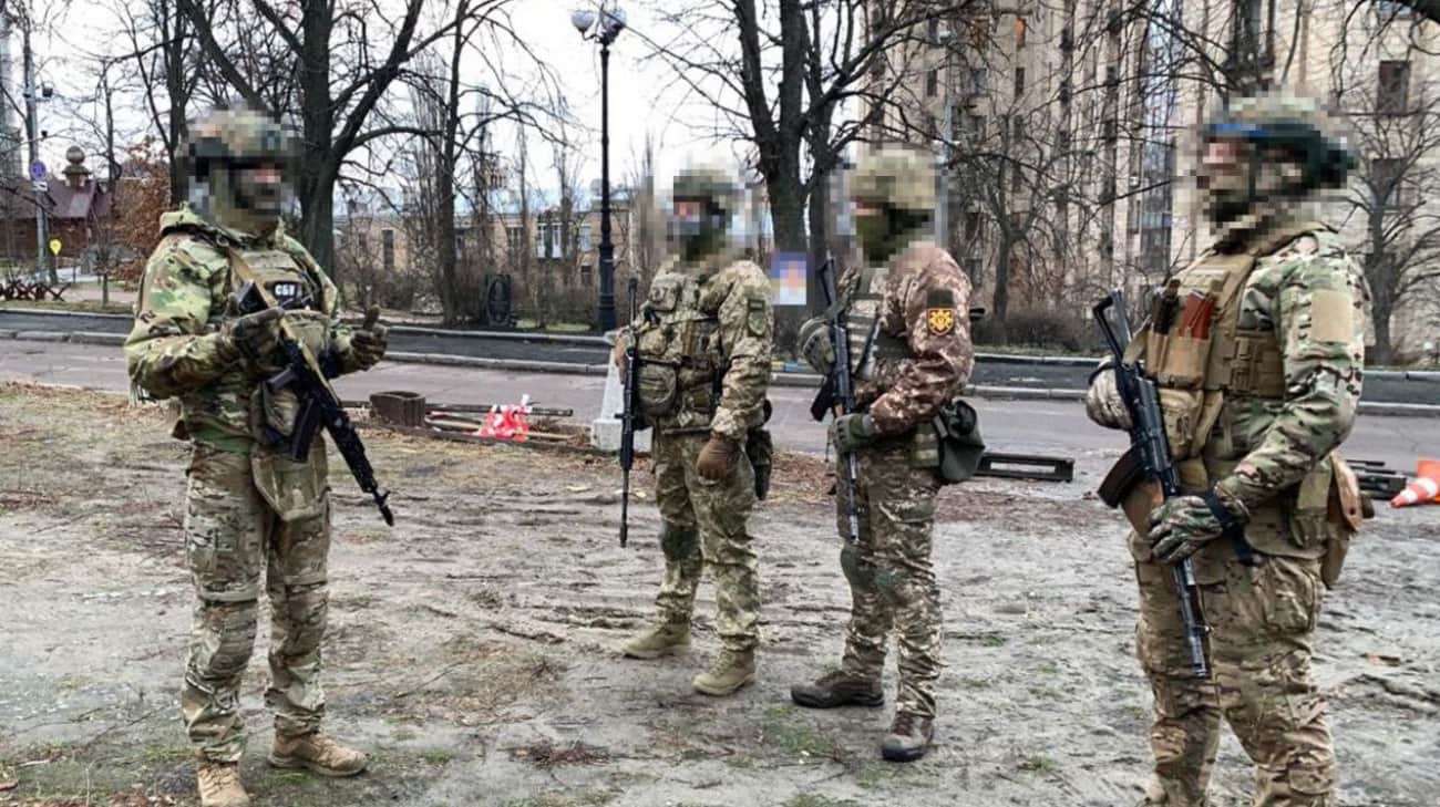 Ukraine's Security Service conducts counterintelligence activities in Kyiv's government quarter – photos