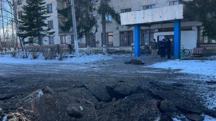 Sumy Oblast: Russian forces attack village near Russian-Ukrainian border, killing 1 civilian