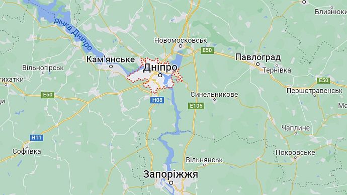 Удари по Дніпру: є загиблий і поранені, горить пів сотні автобусів ...
