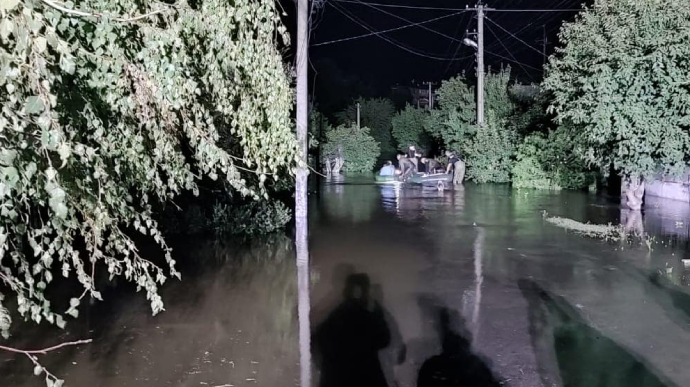 Kryvyi Rih missile strike: Over 100 houses and yards flooded