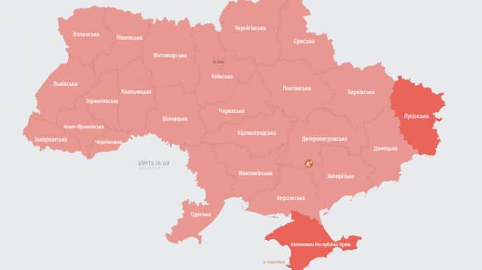 По всей Украине была объявлена воздушная тревога