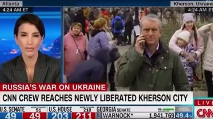 Журналістів CNN і SkyNews позбавили акредитації за репортажі з Херсона