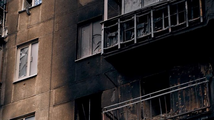 Обстрелы в Луганской области: в Северодонецке загорелись 4 многоэтажки
