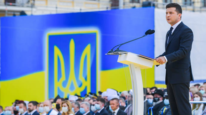 Зеленский заявил, что Украина вернет Крым