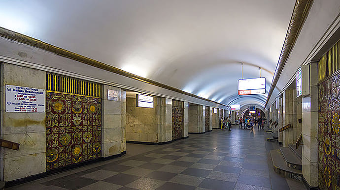 Станцію метро Хрещатик зачиняли через мінування
