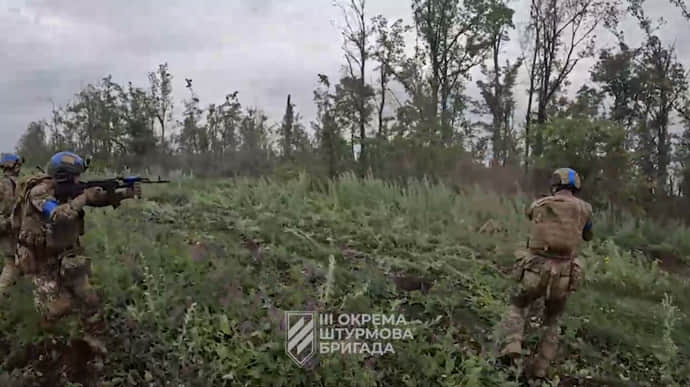 Ukraine's 3rd Separate Assault Brigade posts video of Russian troops being taken prisoner near Bakhmut