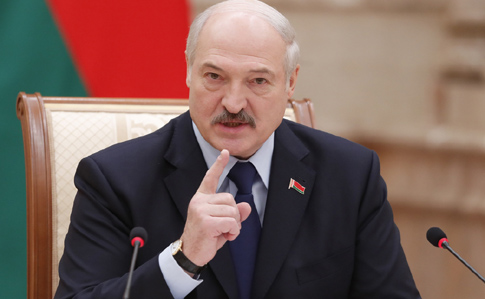 Син померлої від коронавірусу у Білорусі написав заяву на Лукашенка