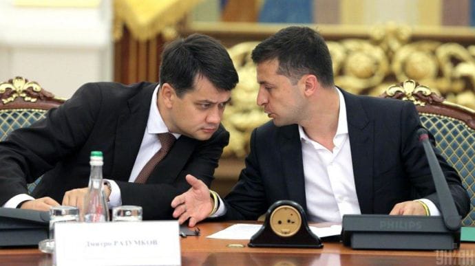 В Украине появился политик, которому доверяют больше чем Зеленскому