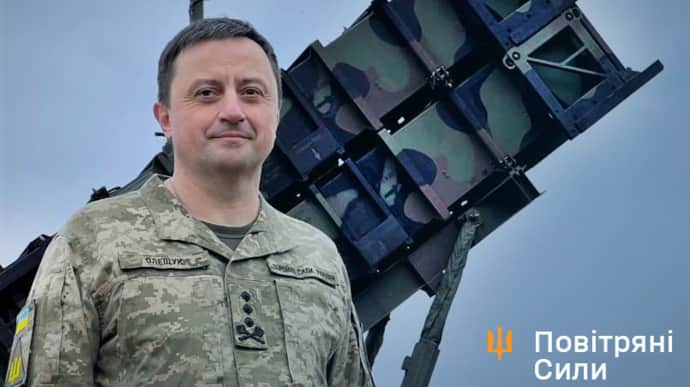 Ukraine's Air Force Commander reveals area where Russian Su-34 was destroyed – video