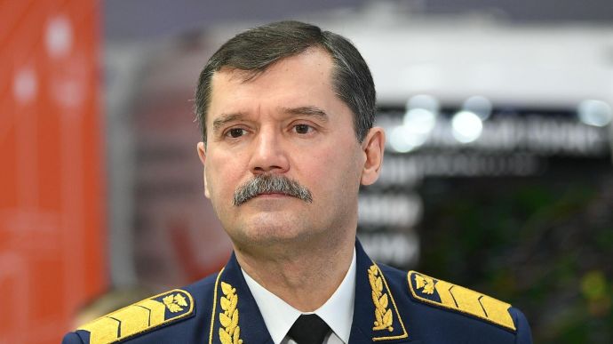 Росія перекидала військових до кордону України цивільними літаками – за цим стояв керівник Росавіації
