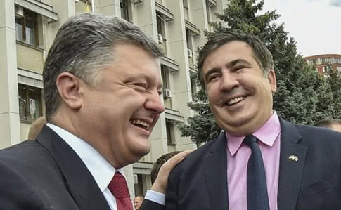 У Порошенко сказали, когда подпишут увольнение Саакашвили