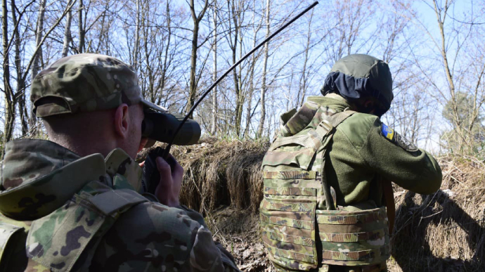 Росіяни знову обстріляли прикордонників на Чернігівщині