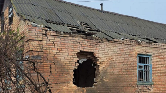 Россияне ударили по Двуречной и Никополю: 2 погибших, есть раненые