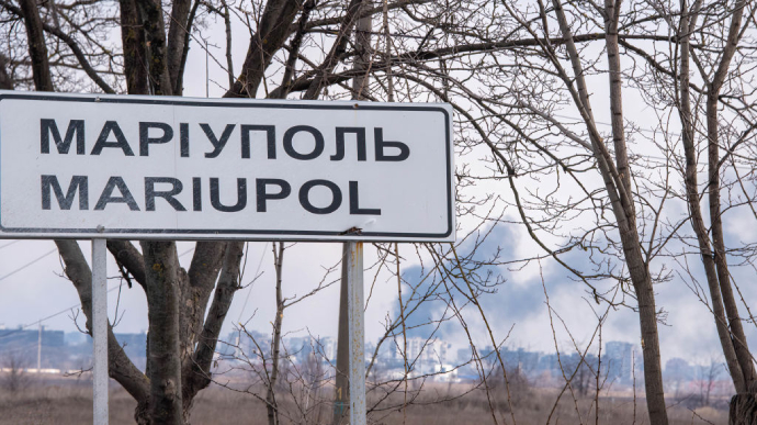 Mariupol residents fleeing the city to the suburbs are dying of starvation