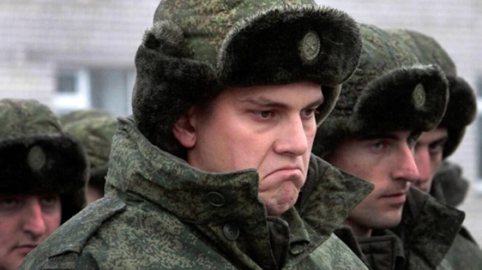 Військові повідомили, скільки зеків росіяни завербували за тиждень