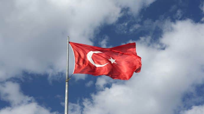 Туреччина на прохання НАТО направить до Косова миротворців