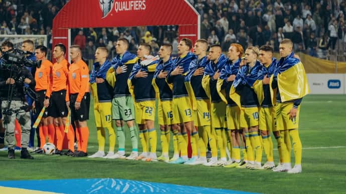 Ukraine names starting lineup for match against Romania