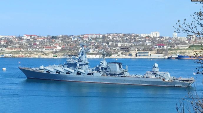 Росіяни забрали з крейсера Москва тіла та секретне обладнання – ГУР